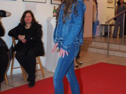 Fashion Show in der Contemplor Galerie Wien am 16. 03. 2024